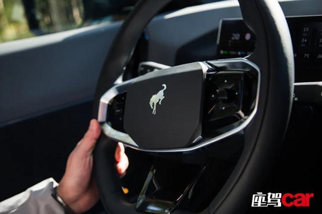 驾福特智趣烈马 CAR REVIEWSAG真人百家乐全地形露营SUV——试(图1)